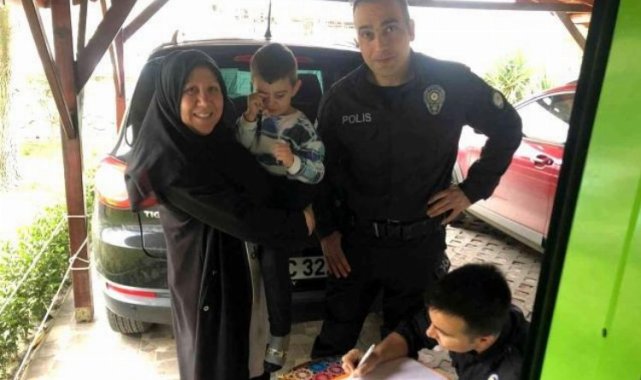Sakarya Sapanca'da 4 yaşındaki çocuk polisleri harekete geçirdi