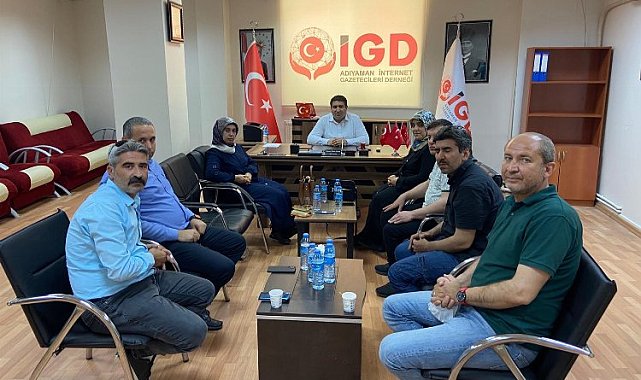 Ak Parti İnsan Hakları Komisyonu'ndan İGC' ye ziyaret