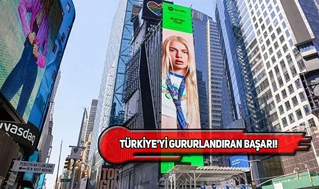 Aleyna Tilki Global Elçi Olarak Times Meydanı'nda