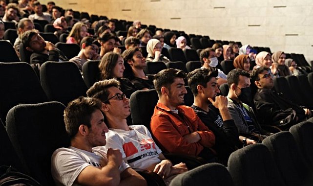 Bursa'da gençlere 'Odaklan, Harekete Geç' taktiği