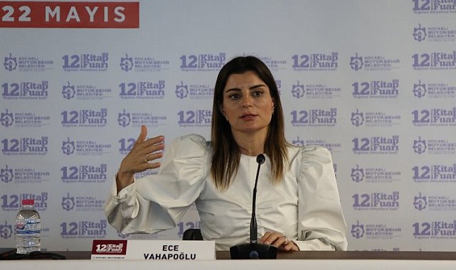 Ece Vahapoğlu: Parlak bir cilt için su ve nefes