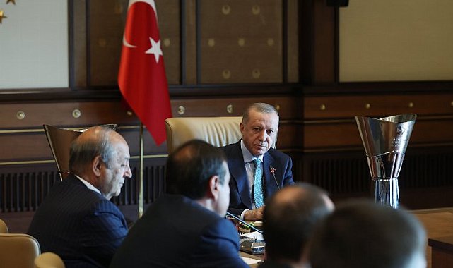 Erdoğan, THY Avrupa Ligi şampiyonu Anadolu Efes'i kabul etti