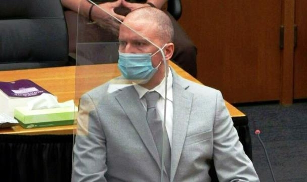 Floyd’u Öldüren Eski Polis Hakkında Yeni Gelişme
