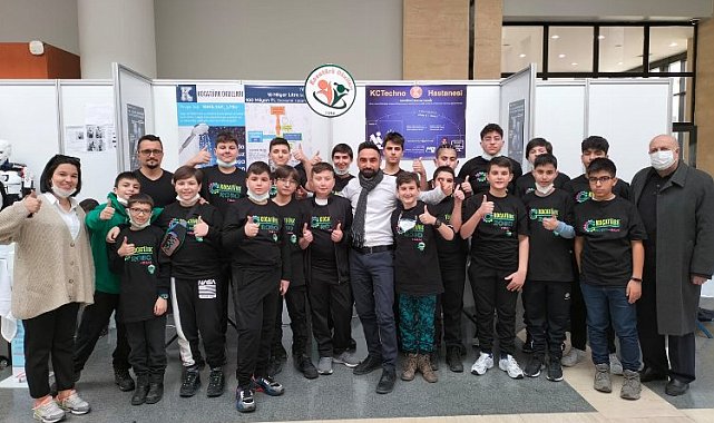 İzmir Kocatürklü öğrencilerden robot yarışmasında iki büyük başarı