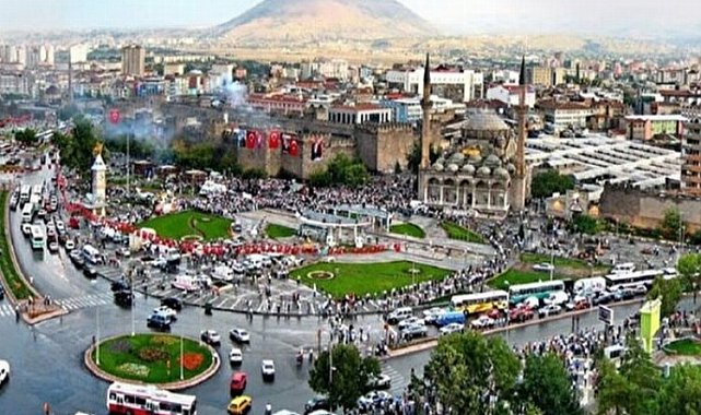 Kayseri ilçeleriyle 'sosyo-gelişmişlik'te geriledi!