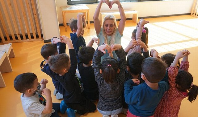 Kocaeli İzmit Çınar Çocuk Evi'nde yoga eğitimi başladı