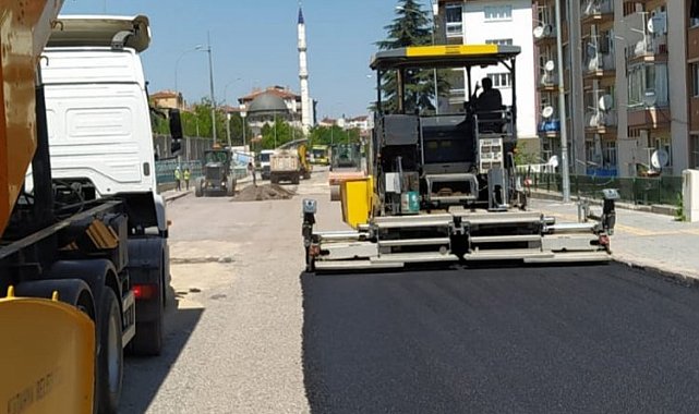 Kütahya'da yol ağı konforu ve güvenliği artıyor