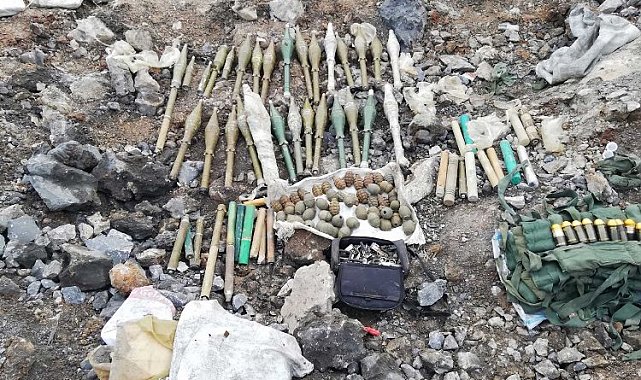 Pençe Kilit'te çok sayıda mühimmata el konuldu