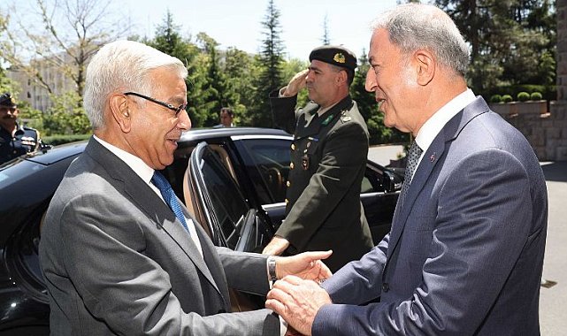 Bakan Akar Pakistanlı mevkidaşını ağırladı