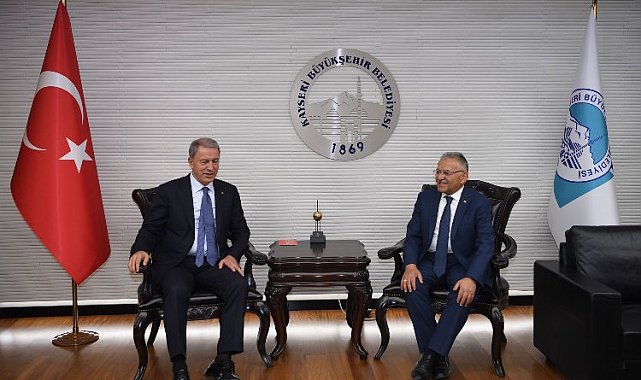 Bakan Hulusi Akar'dan Kayseri çıkarması