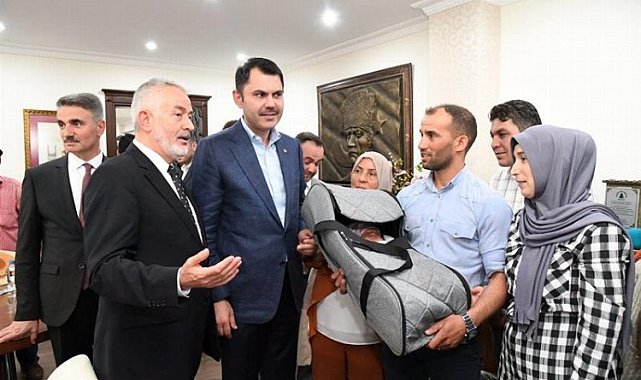 Bakan Kurum'a Isparta'da proje sunumu