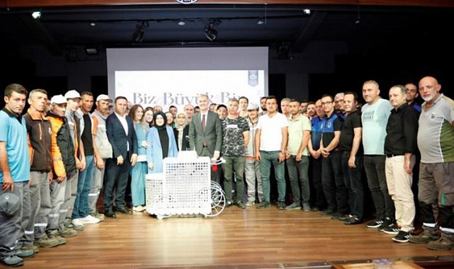 Bursa İnegöl'de belediye personeline 'toplu' doğum günü