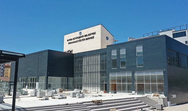 Bursa Orhangazi Kültür Merkezi'nde son rötuşlar
