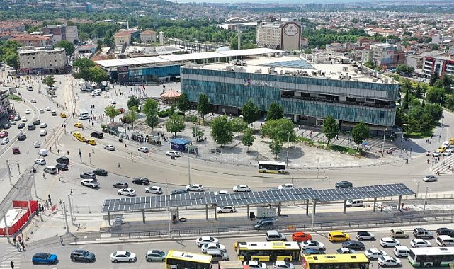Bursa'da 'Kent Meydanı'nın çehresi değişiyor