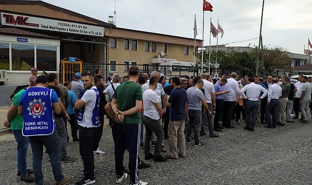 Bursa'daki 2 fabrikada işçiler üretimi durdurdu