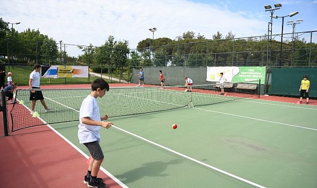 Çanakkale'de yaz spor okulları başladı