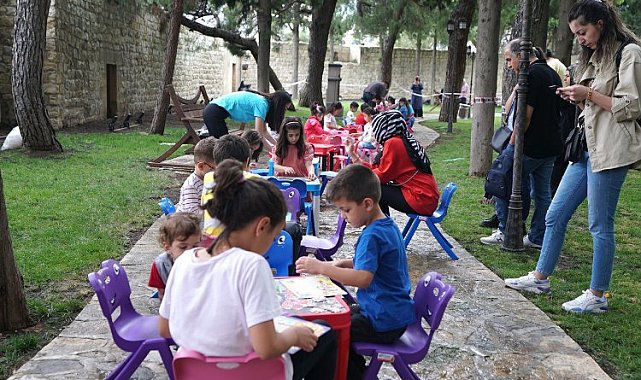 Çocuklar hem eğlendi hem öğrendi