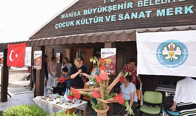 İzmir'in 'NAR'ı Manisa'da bilgilendiriyor