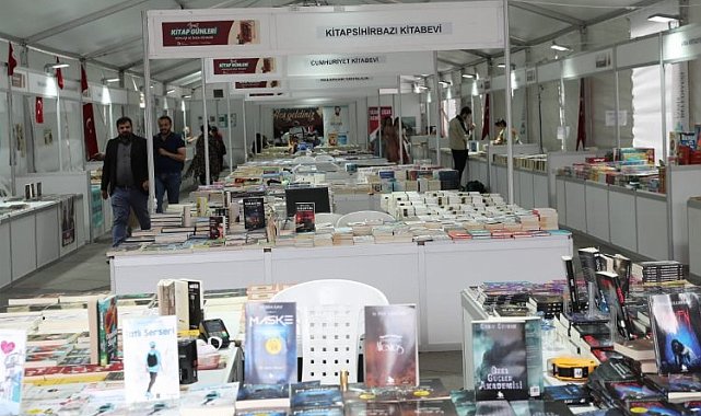 Kocaeli'de İzmit Kitap Günleri açıldı