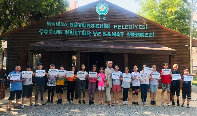 Manisalı minikler başarılarını belgeledi