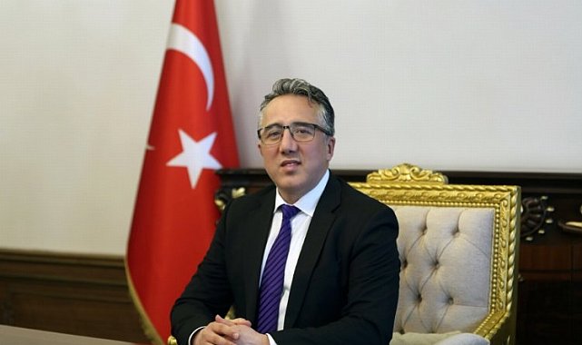 Nevşehir Belediye Başkanı Savran'dan Babalar Günü kutlaması