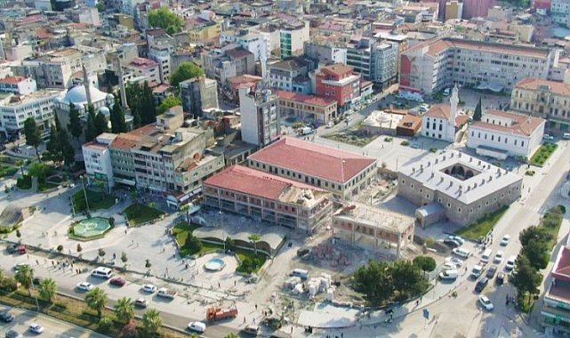 Saathane Meydanı'na "sümbül konağı"