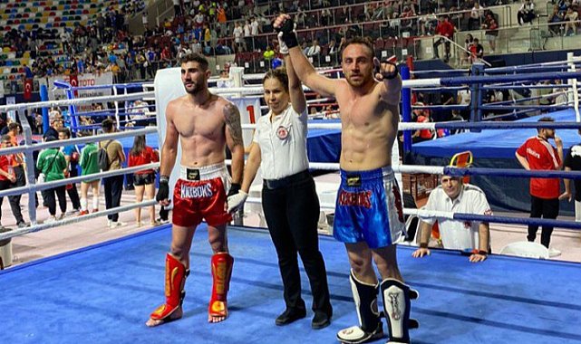 Sakaryalı kick boksçular Kocaeli'de parmak ısırttı