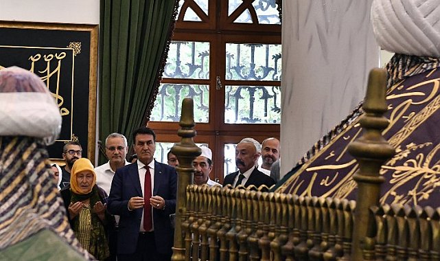 Türbedar Saniye Teyze Bursa hasretini giderdi