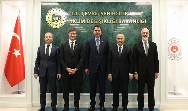 Vali Demirtaş'tan Bakan Kurum'a ziyaret
