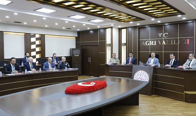 Ağrı'da 'insan ticaretiyle mücadele' görüşüldü