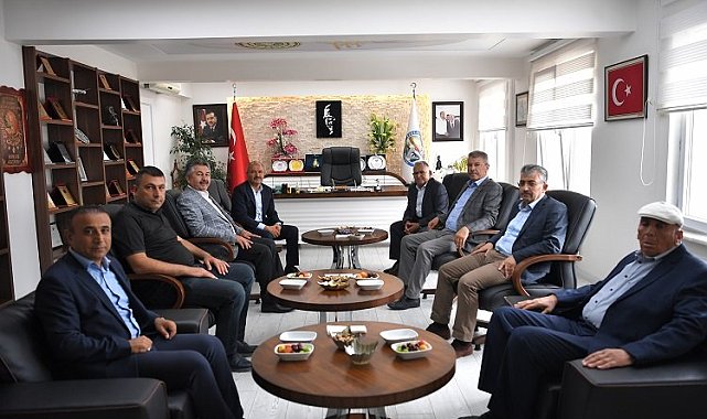Başkan Büyükkılıç'tan Felahiye çıkarması