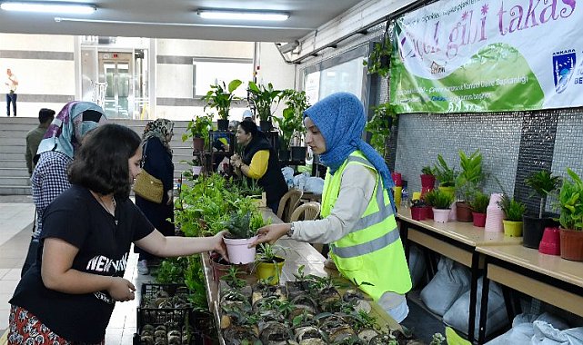Başkent'te çiçek gibi takas