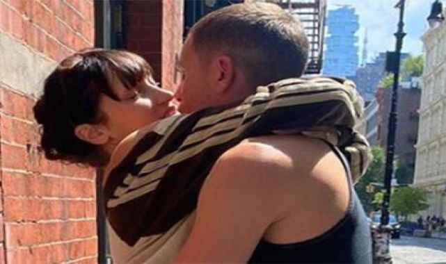 Bella Hadid aşka geldi