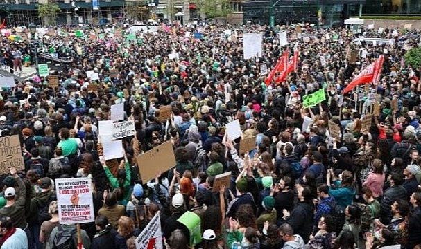 Beyaz Saray Önünde Kürtaj  Protestosu