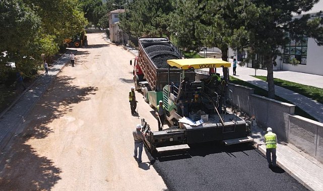 Bursa Yıldırım'da yollar asfaltlanıyor