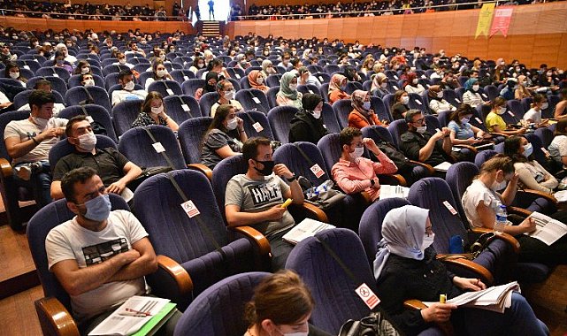 Bursa'da memur adaylarına ücretsiz eğitim desteği
