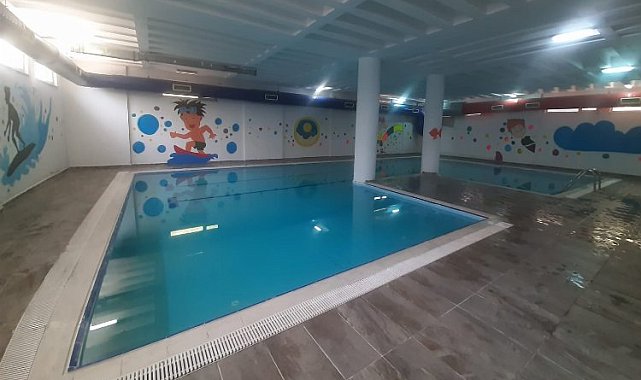 Diyarbakır Bağlar'da yüzme bilmeyen kalmayacak
