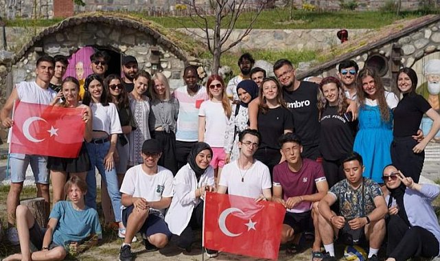 Geleceğin diplomatları Bursa Gürsu'dan yetişecek