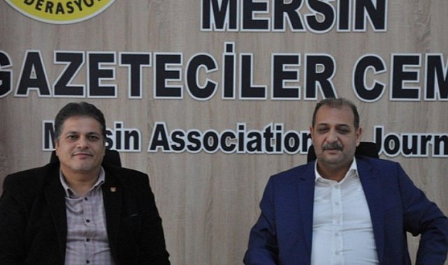 Gelecek Partisi Mersin'den basına kutlama