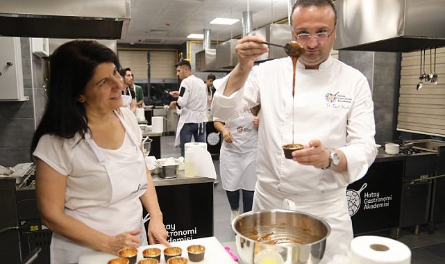 Hatay Gastronomi'de bu hafta 'Hint' yemekleri öğretildi