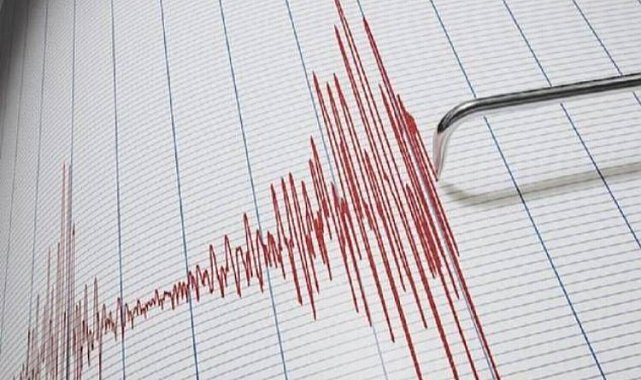 İran'da 6'lık 3 deprem meydana geldi