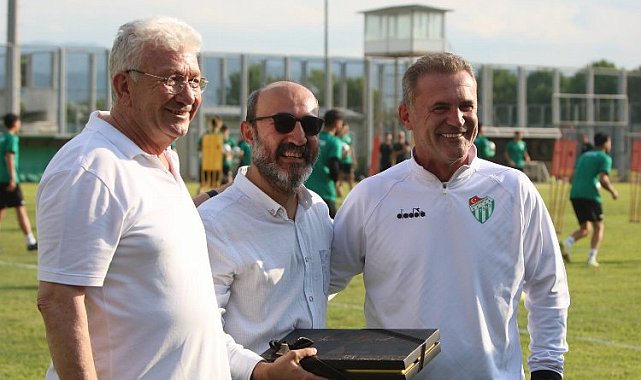 İsmail Ertekin'den gençlere veryansın