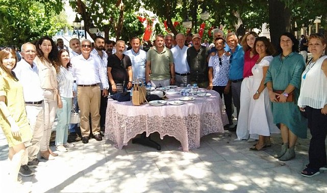 İYİ Parti Muğla Yörük geleneğiyle bayramlaştı