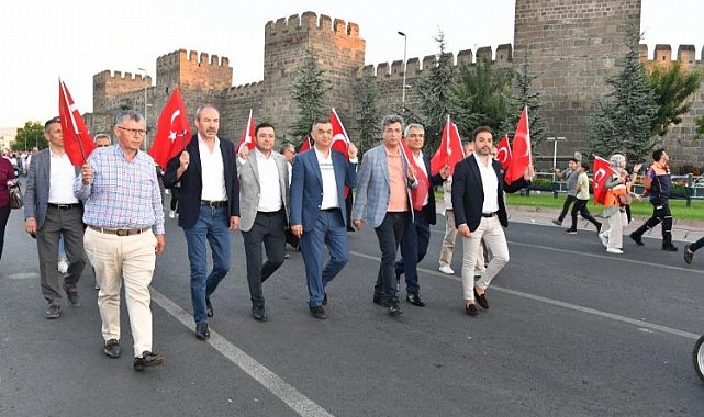 Kayseri iş dünyasından '15 Temmuz' coşkusu