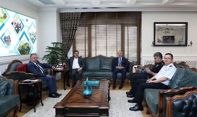 Kayseri Talas'a Vali'den övgü