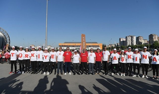 Kayseri Türkiye aşkına pedalladı