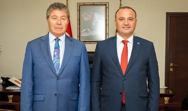 KKTC'de Maliye Bakanı istifa etti!