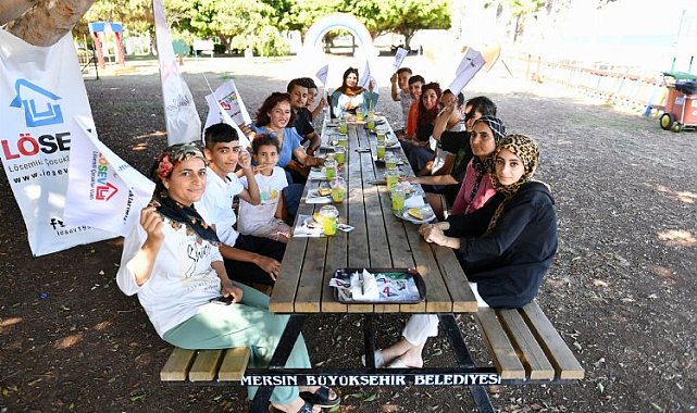 Mersin'de İyileşmiş LÖSEV gençleri bir araya geldi
