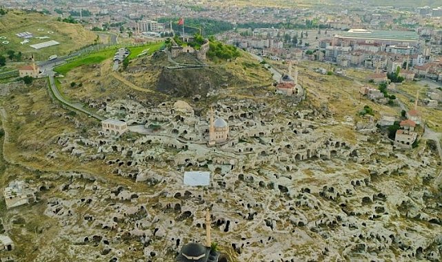 Nevşehir Kayaşehir'e ziyaretçi akını