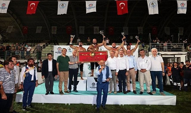 Altın kemer sahibini buldu